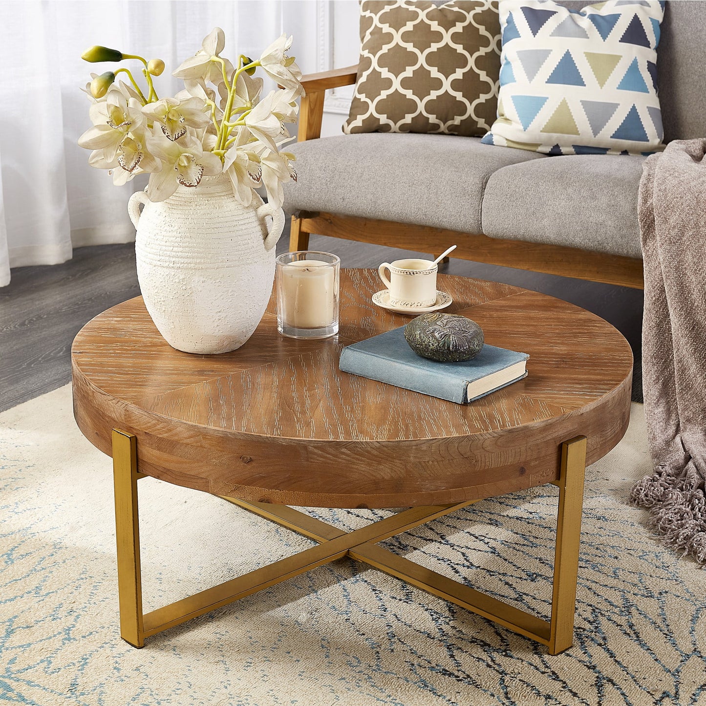 Mid Century Modern Round Coffee Table